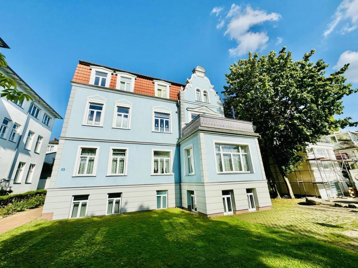 Schiller, Wenige Schritte Zum Strand Rostock Exteriér fotografie